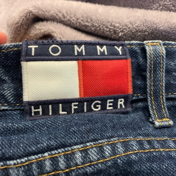 Cut off Tommy Hilfiger shorts - Picture 3 of 3